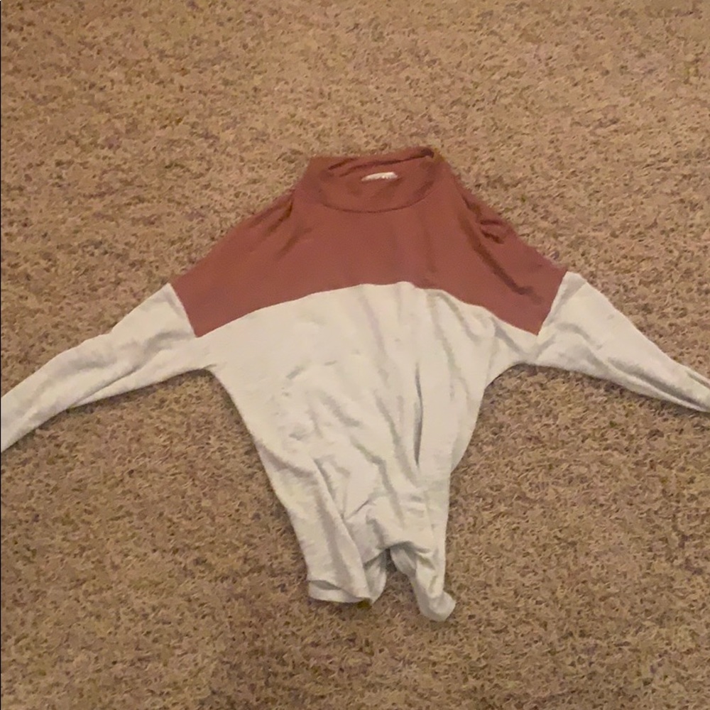 Long sleeve turtleneck shirt